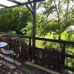 아파트 Du Moulin De Montizeau