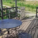 아파트 Du Moulin De Montizeau Saint-Maigrin