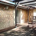 아파트 Du Moulin De Montizeau *